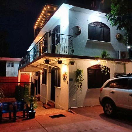 Navieros Rooms בקאלאר מראה חיצוני תמונה