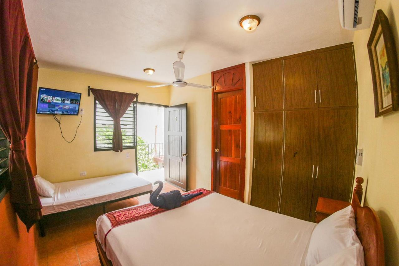 Navieros Rooms בקאלאר מראה חיצוני תמונה